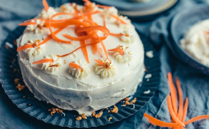 Karottenkuchen mit Frischkäsefrosting von Butter&Zucker | we love handmade