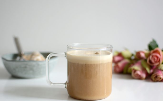 Kaffee mit veganem Vanilleeis | we love handmade