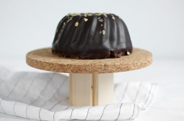 Upcycling: Geschirrtuch mit Nähmaschine Muster nähen | we love handmade