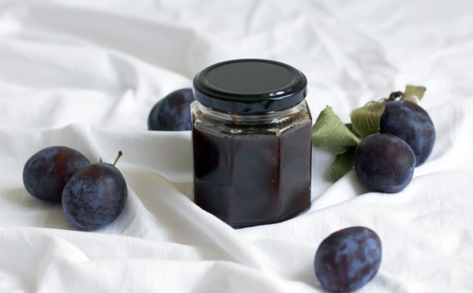 Rezept für original Zwetschenröster | we love handmade
